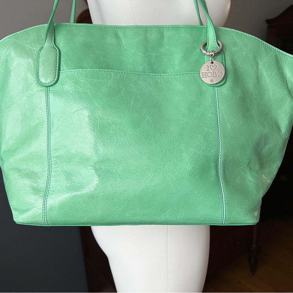 HOBO Mint Green handbag/purse! Soft leather!! Never used. Only hung in a closet.